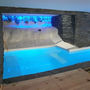 Aqualiva A Piscine Privative Dans Chacun Des Situe A 20 M Des Pistes De Valberg